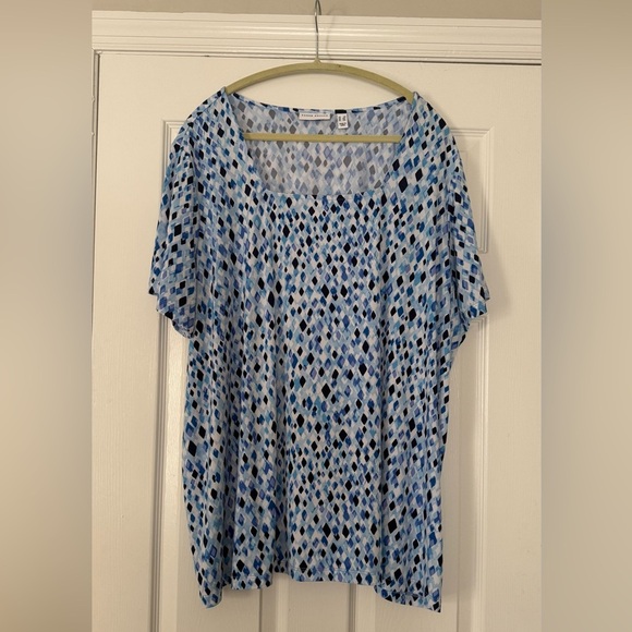 Susan Graver 3X Blue Geometric Square Neck Short Sleeve Liquid Knit Blouse - Picture 1 of 5